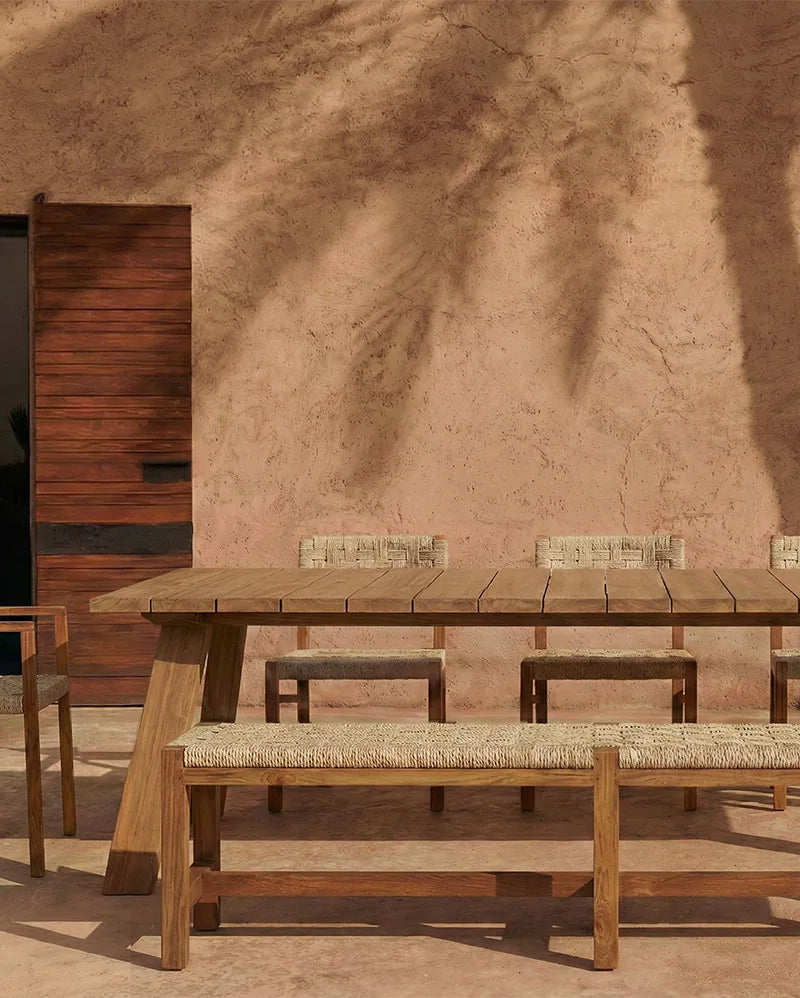 Mesa de comedor de exterior de teca Bornos