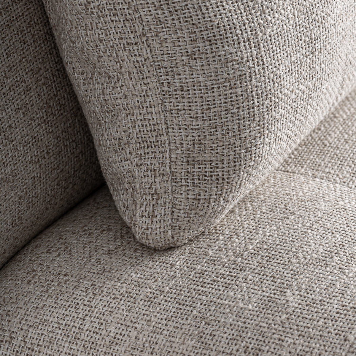 Módulo central de sofá tapizado y teca Ferragudo beige