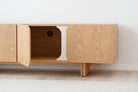Mueble de TV Padrón - #pino_y_jacaranda#