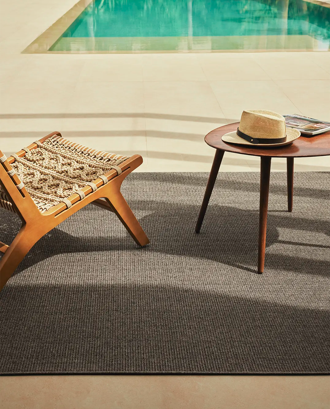 Alfombra Redonda de Interior y Exterior Palma Rock - #pino_y_jacaranda#