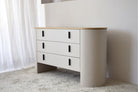 Cómoda Serena Curve - #pino_y_jacaranda#