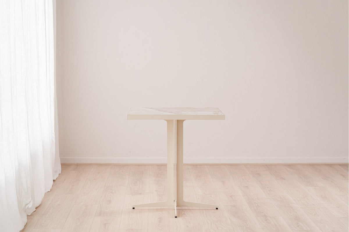 Mesa de Comedor Trípode Noble - #pino_y_jacaranda#