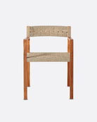 Silla de exterior con reposabrazos de teca y cuerda sintética Cora