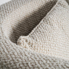 Sillón de fresno tapizado beige Cala Gració