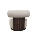 Sillón escultórico cilíndrico beige cálido Torla