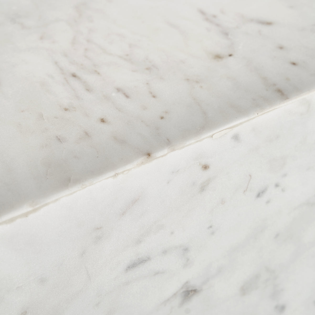 Taburete de mármol beige Zlarin